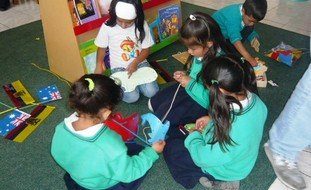 5 écoles équipées avec des outils pédagogiques en Equateur