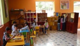 7 écoles équipées avec du matériel pédagogique en Equateur