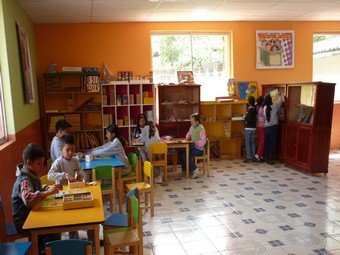 7 écoles équipées avec du matériel pédagogique en Equateur