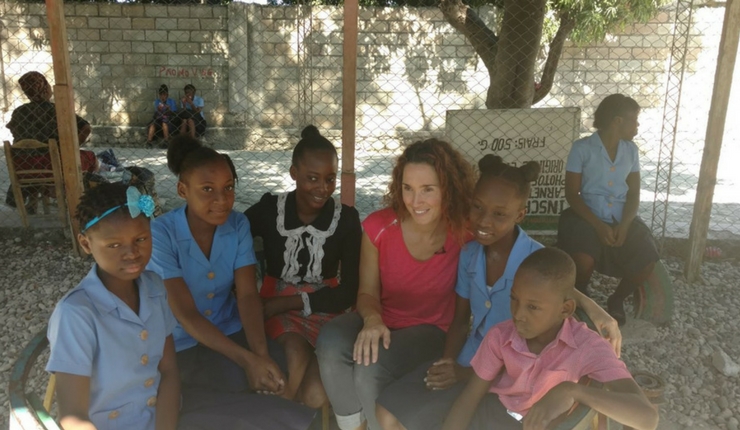 marie sophie lacarrau en mission en Haiti