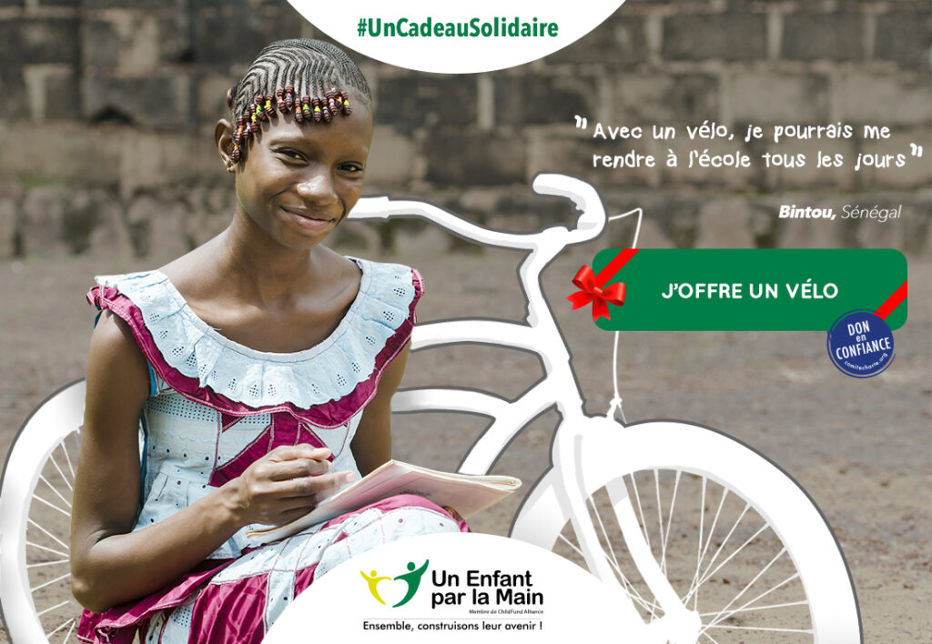Un vélo pour des collégiens au Sénégal