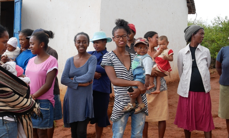 Marine, et Johanne de retour d'une mission à Madagascar