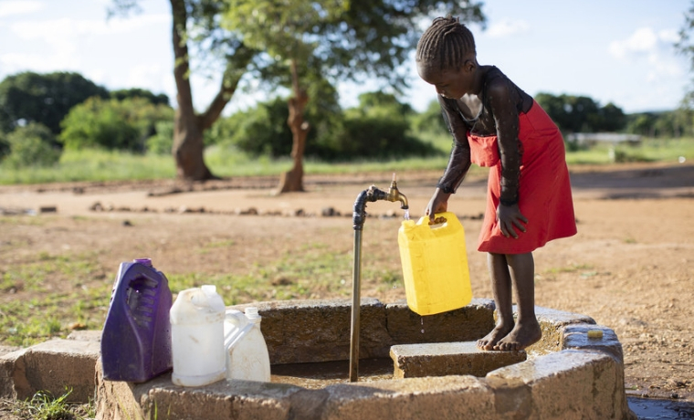 droit à l'accès à l'eau potable