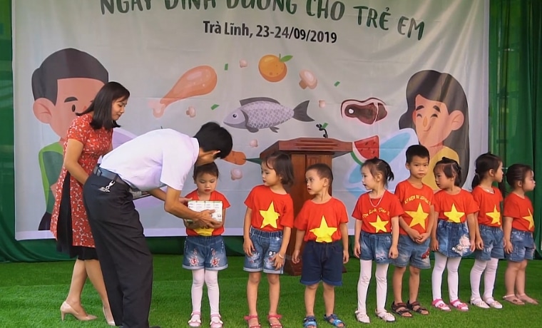 VIETNAM : Une nouvelle cantine pour les enfants de l’école maternelle de Quoc Toan