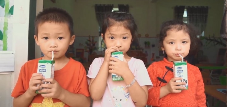 VIETNAM : Une nouvelle cantine pour les enfants de l’école maternelle de Quoc Toan