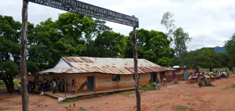 Parrainer un enfant pour lui offrir une éducation à Morafeno