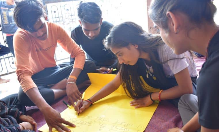 Projet Swabhiman : mettre fin au mariage précoce en Inde