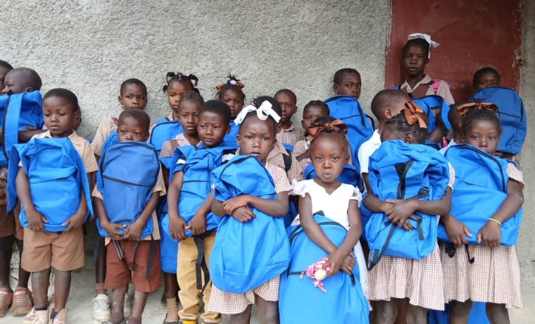 kits scolaires enfants haiti